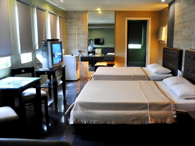 Jardin De Rosal Hotel Pasig City Extérieur photo